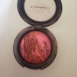 MAC lovestruck duo chrome eyeshadow. Discontinued. Rare!
